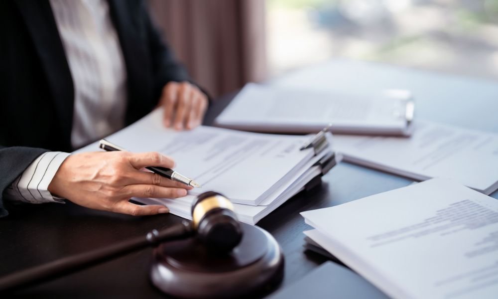 Identificación de demandas judiciales por deudas en Panamá