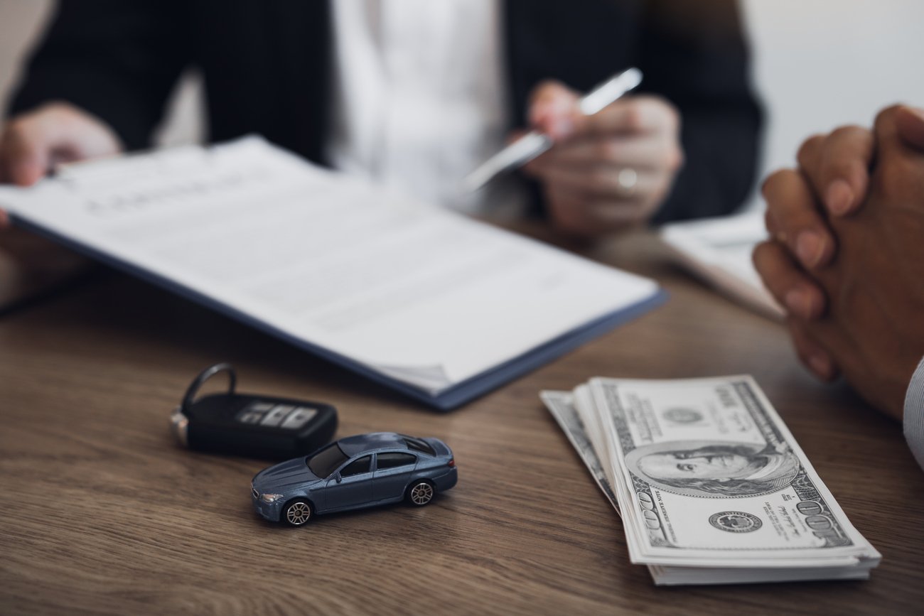 Factores clave para aprobación de préstamo con garantía auto